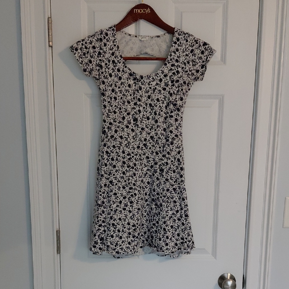 Garage White and Navy Floral Scoop Mini Dress, Size S